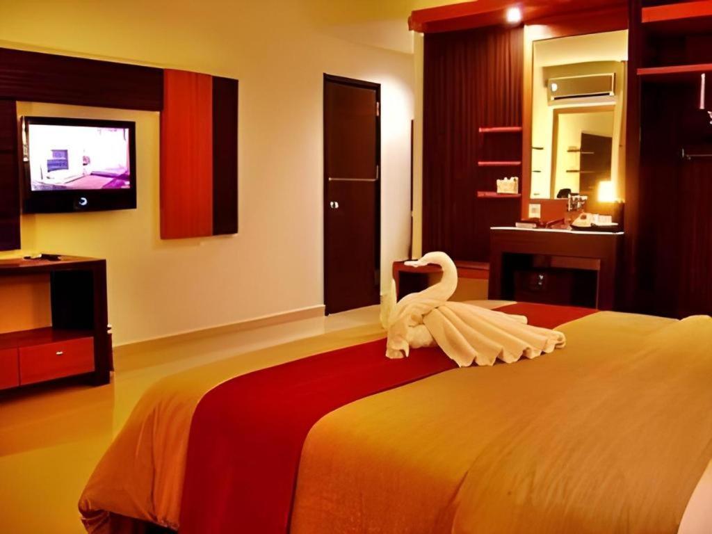 Travello Hotel Manado Eksteriør billede